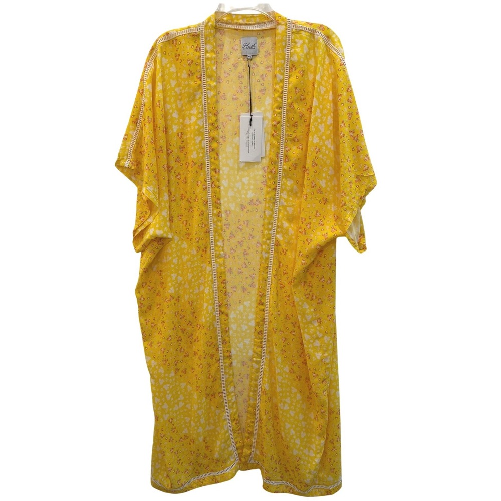 Plush Apparel Yellow Floral Kimono Wrap Duster Lace Trim Size M / L‎ NEW